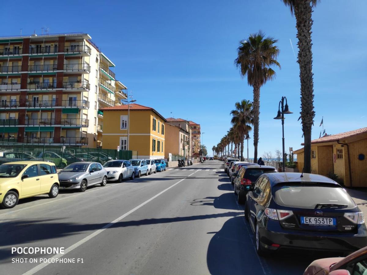 Apartament Tuffonelblu Ventimiglia Zewnętrze zdjęcie
