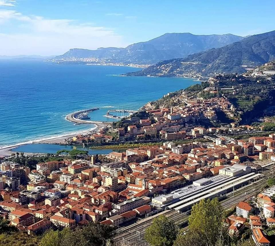 Apartament Tuffonelblu Ventimiglia Zewnętrze zdjęcie